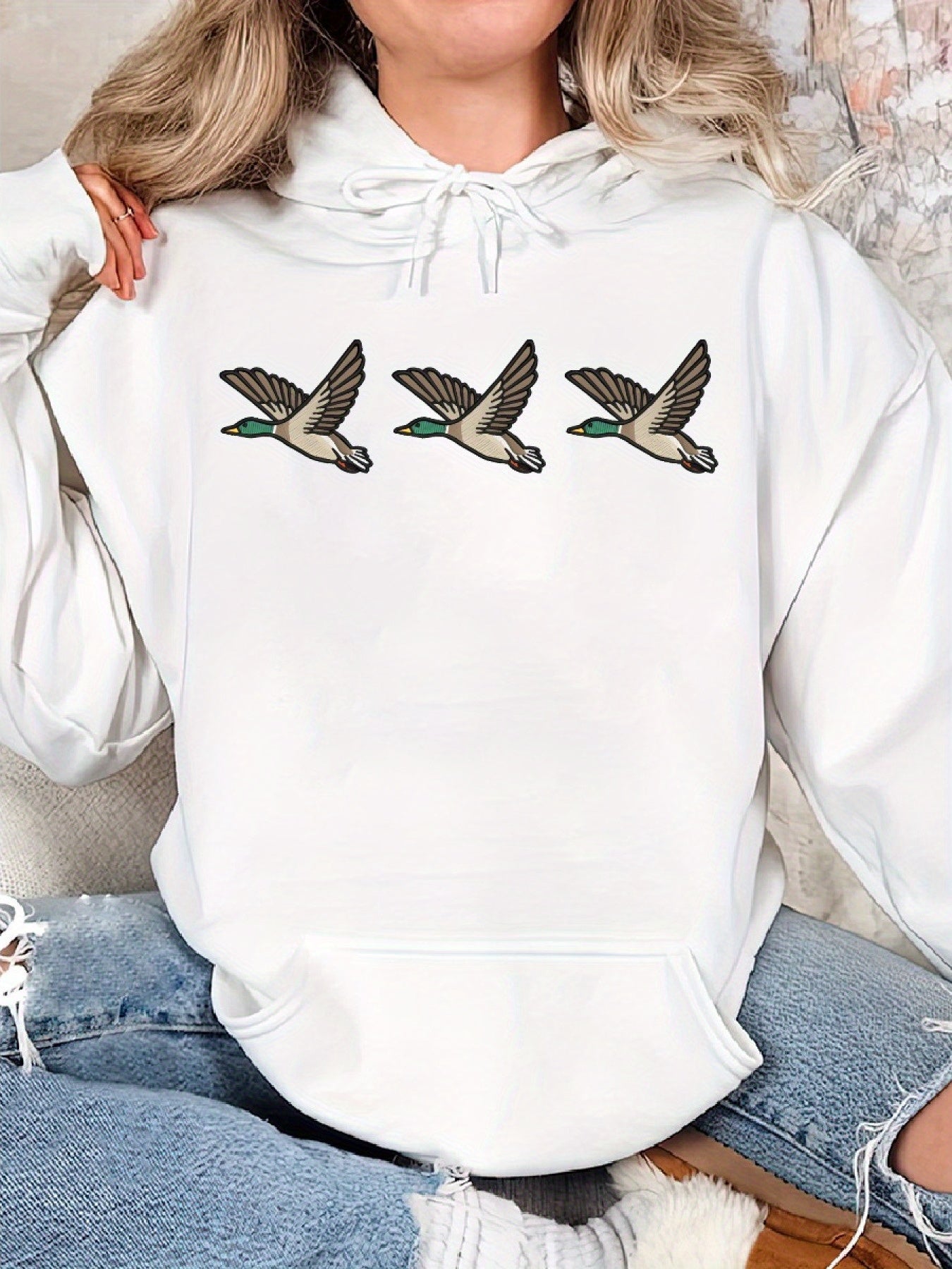 Embroidered Duck, Animal Lover Cozy Classic Print Pullover Hoodie, Casual Long Sleeve Hoodie For Sprots Embroidered Duck, Animal Lover Cozy Classic Print Pullover Hoodie, Casual Long Sleeve Hoodie For Sprots